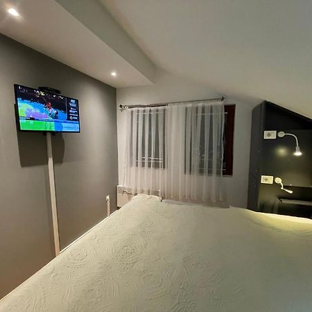 Town Hostel بتش المظهر الخارجي الصورة