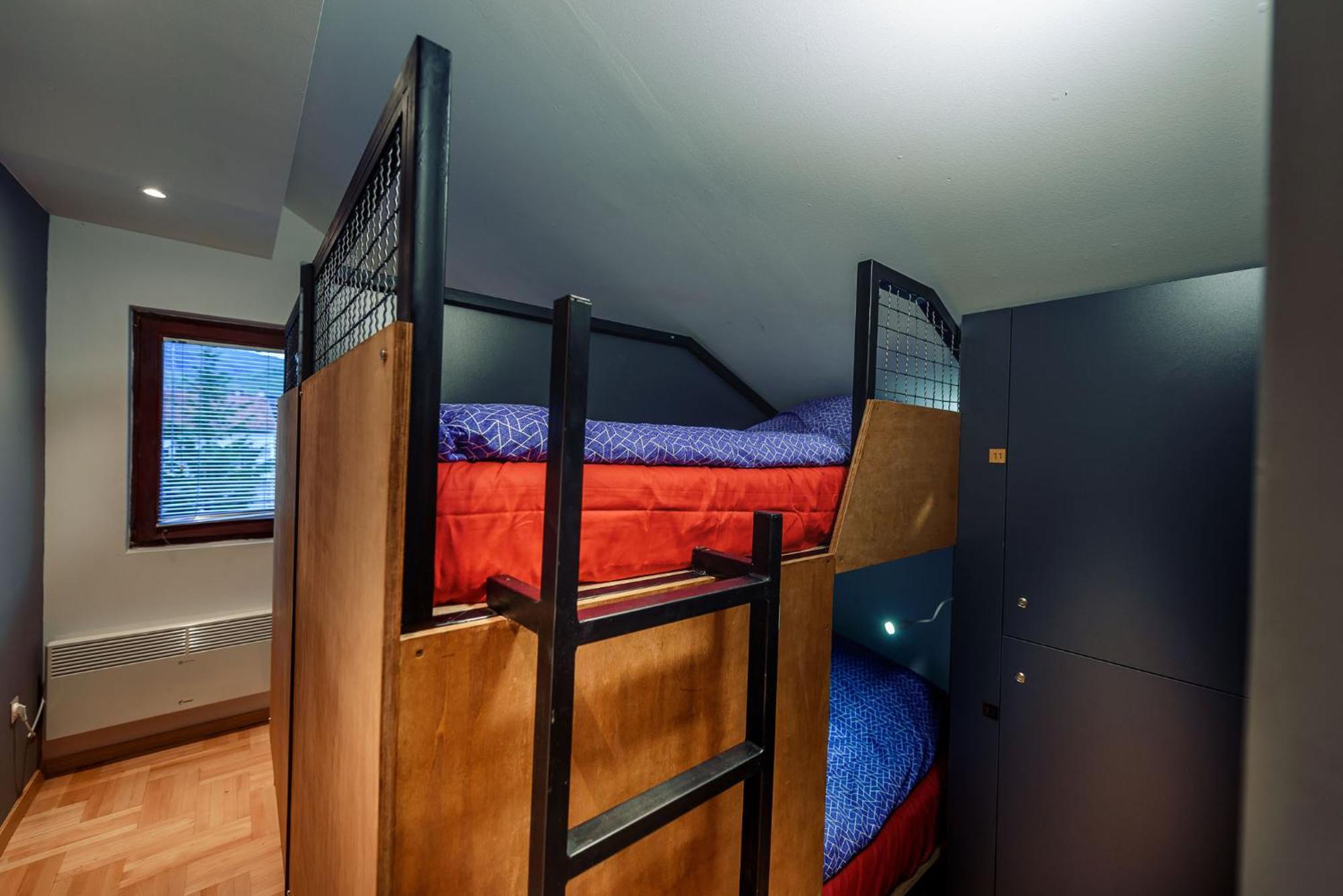 Town Hostel بتش المظهر الخارجي الصورة