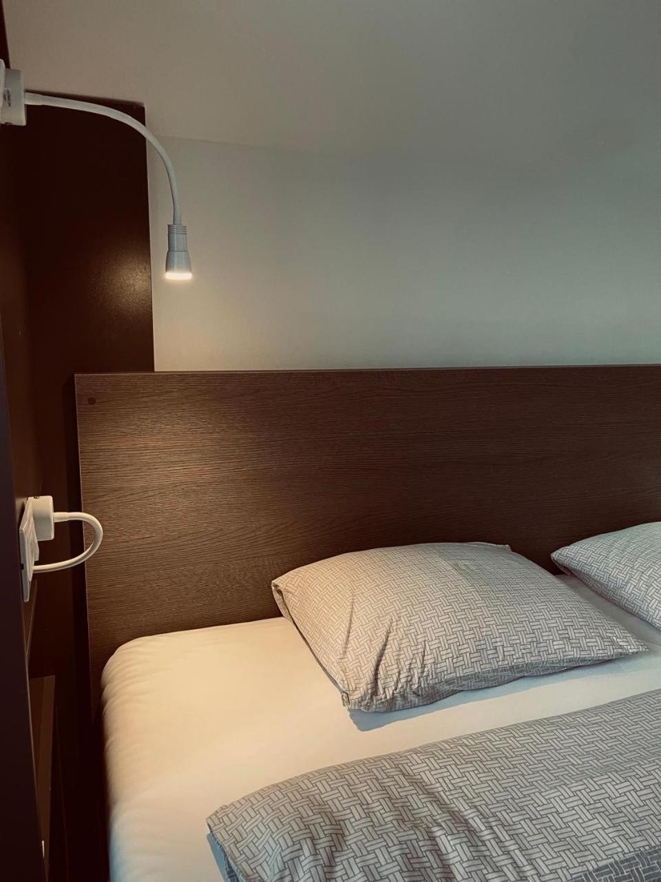 Town Hostel بتش المظهر الخارجي الصورة
