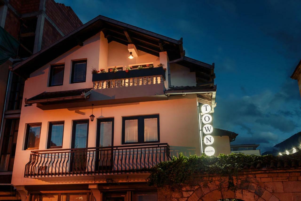 Town Hostel بتش المظهر الخارجي الصورة